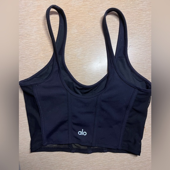 Women's Black Sports Bra/Workout Top - Picture 2 of 2